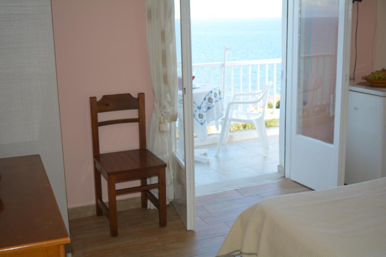 Fiore Rooms Akrotiri  Zewnętrze zdjęcie