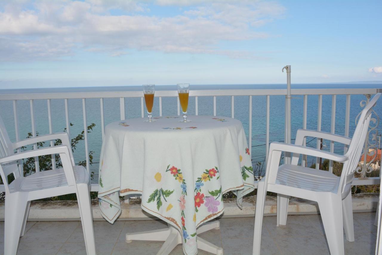 Fiore Rooms Akrotiri  Zewnętrze zdjęcie